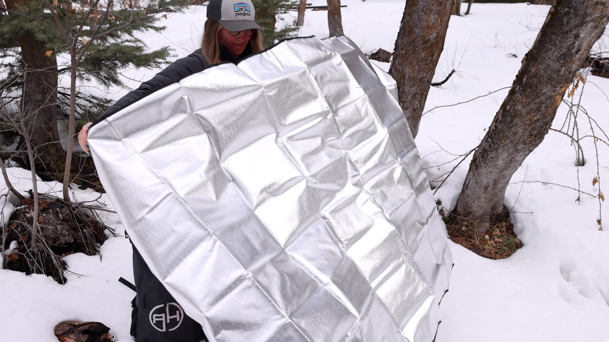 Large Deluxe Thermal Blanket 50" x 79" by Ready Hour