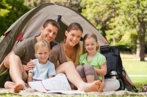 iStock_000016393748XSmall_family camping