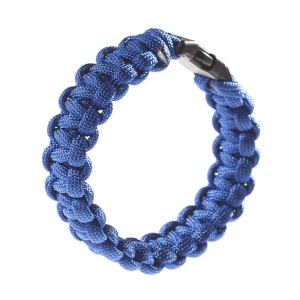 Everyday Carry Suggestion: Paracord Bracelets