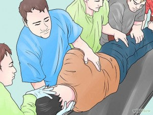 When Should you move an injured person? When Should you move an injured person?