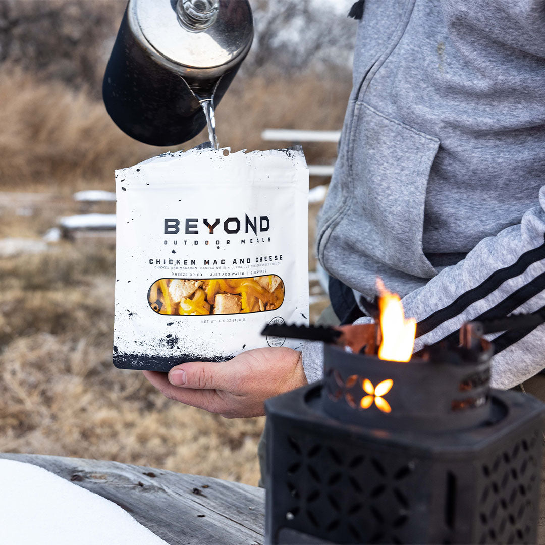 Chicken Mac & Cheese by Beyond Outdoor Meals (710 calories, 2