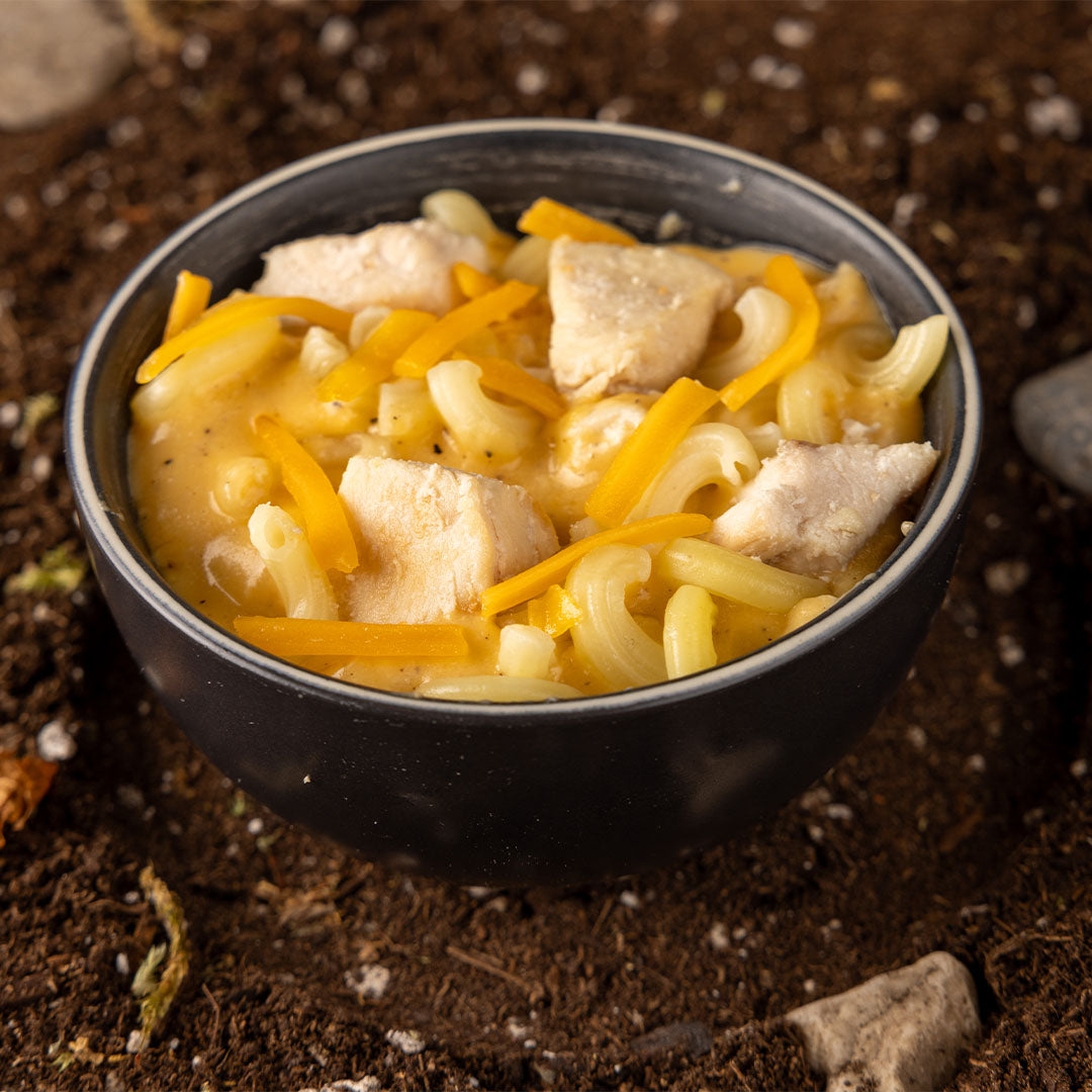 Chicken Mac & Cheese by Beyond Outdoor Meals (710 calories, 2