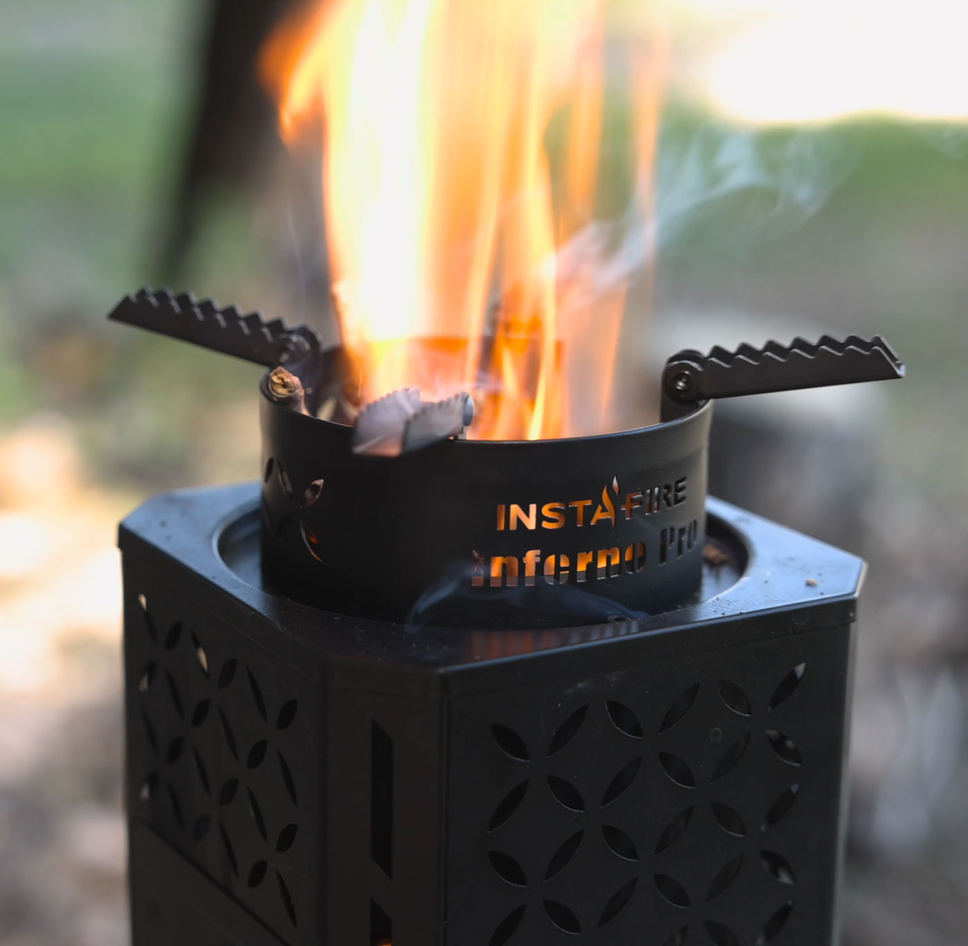 Inferno Pro Stove with Chimney Grill Attachment from InstaFire